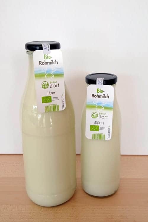 Milchflaschen vom BioHof Bart in Bad Zell