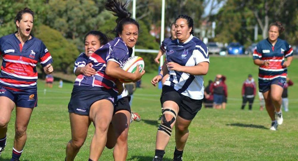 women-playing-rugby