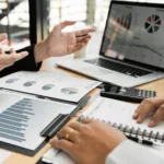 Introduction to company / asset valuation (*)