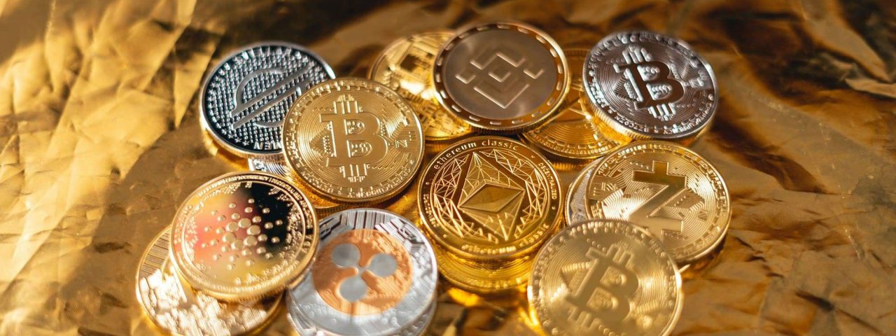 Cryptocurrency golden bitcoin image for crypto currency