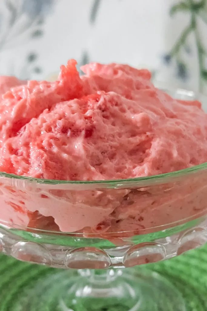 light and airy raspberry cheesecake jello mixture