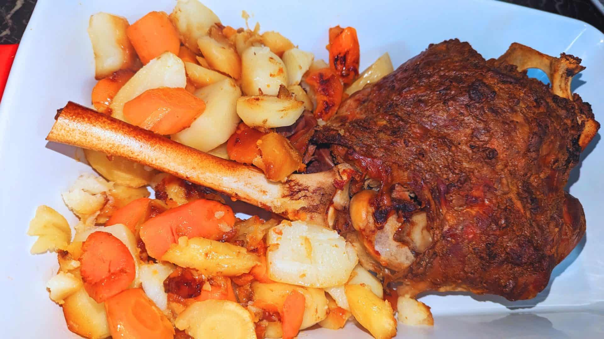 leg of lamb with root vegetables