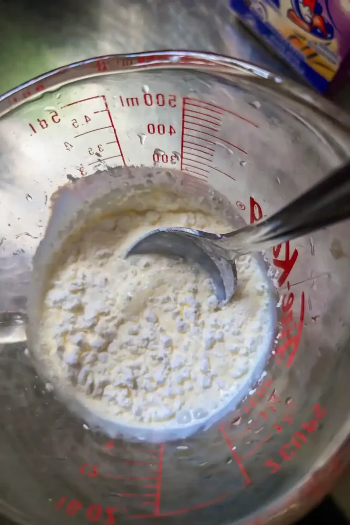 adding cornstarch to cream