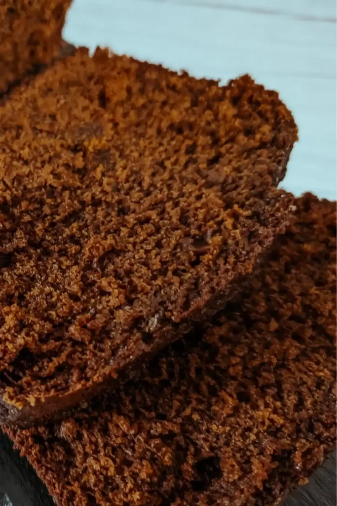 sliced gingerbread cake loaf