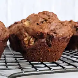 banana chocolate muffins with walnuts and wowbutter