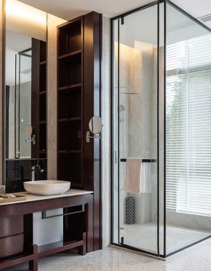 This bathroom shows a bright and clean space, highlighting comfort and modern style—ideal for quick repairs by Cirigliano Plumbing LLC.