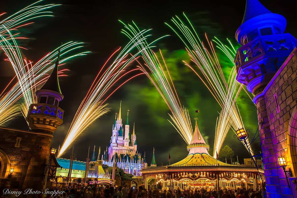 fireworks-magic-kingdom