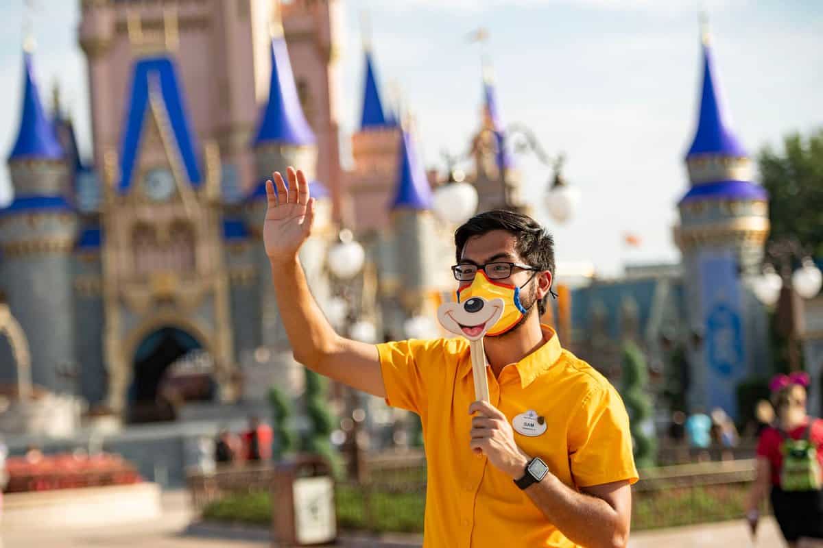 cast-member-disney