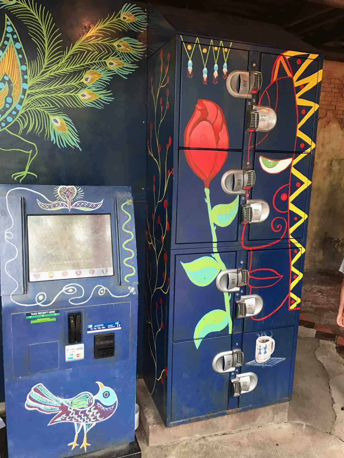 lockers-disney-world