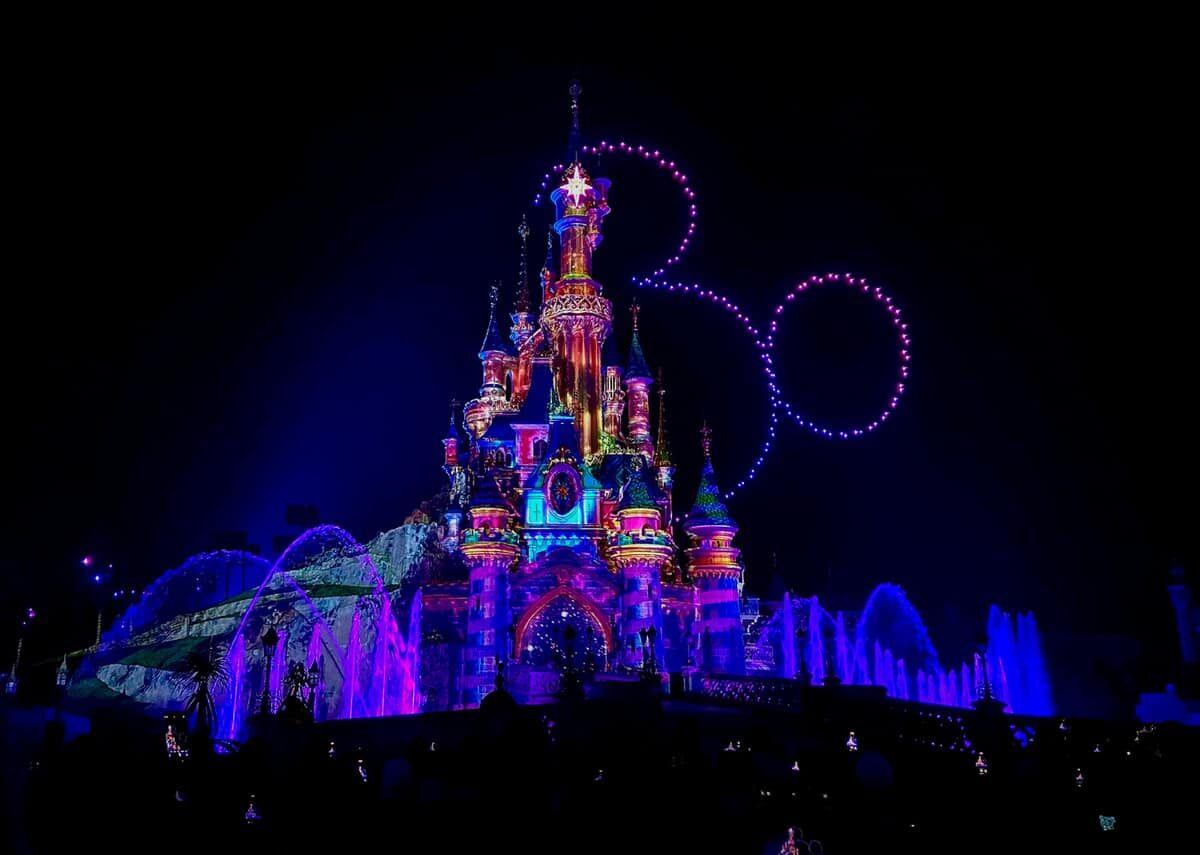 disneyland-paris-drones
