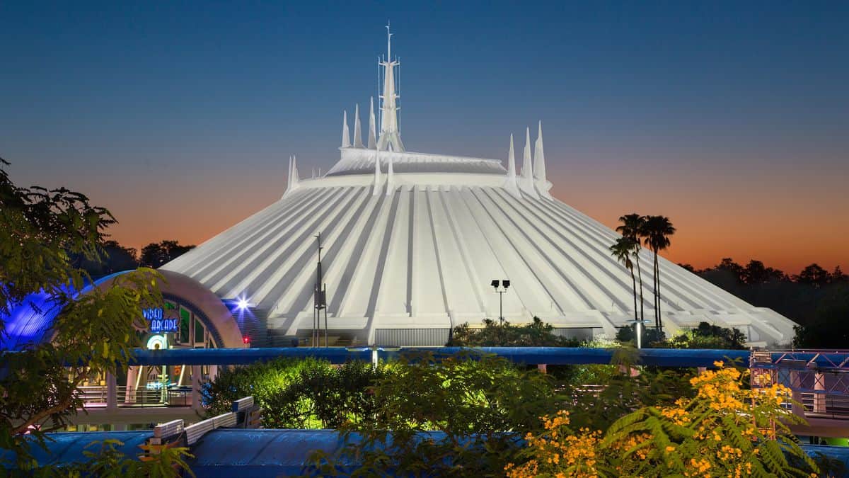 space-mountain-disney-world