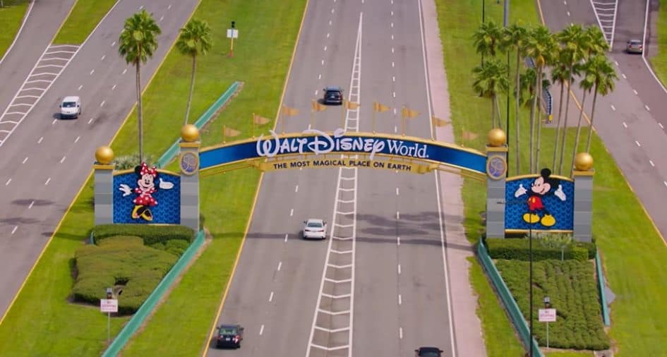 walt-disney-world-entrance-sign