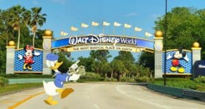 walt-disney-world-sign-money