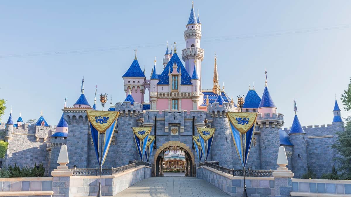 castle-disneyland