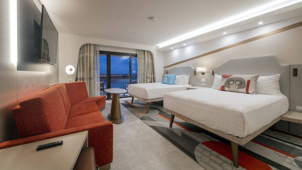 disney-contemporary-incredibles-room