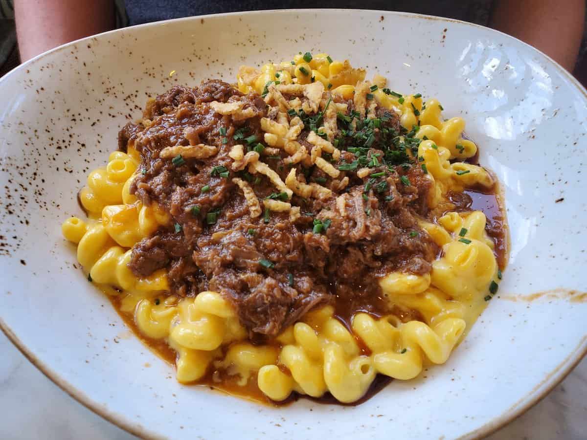 Plaza Restaurant mac and cheese 