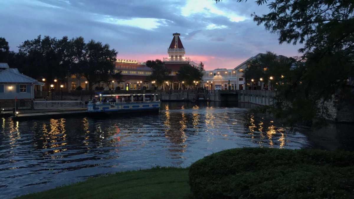port-orleans-sunset