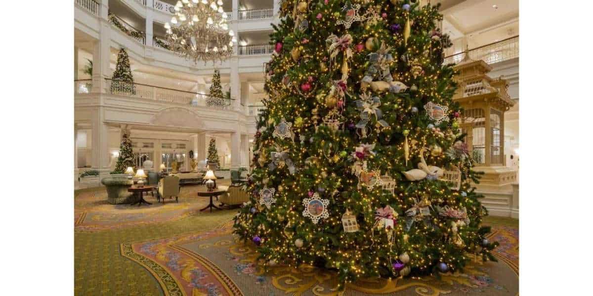 Christmas decorations at DIsney's Grand Floridian Resort & Spa
