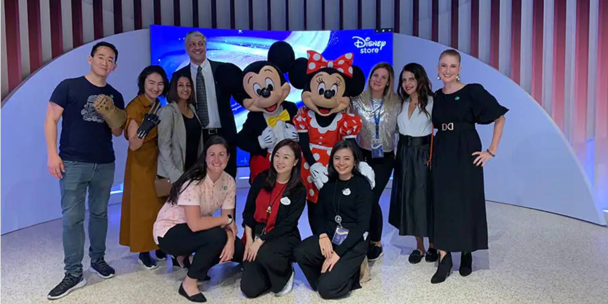 kuwait disney store team