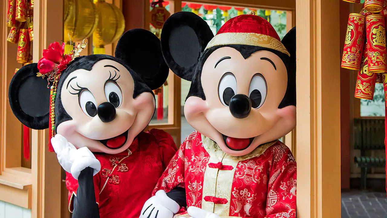 lunar new year mickey and minnie