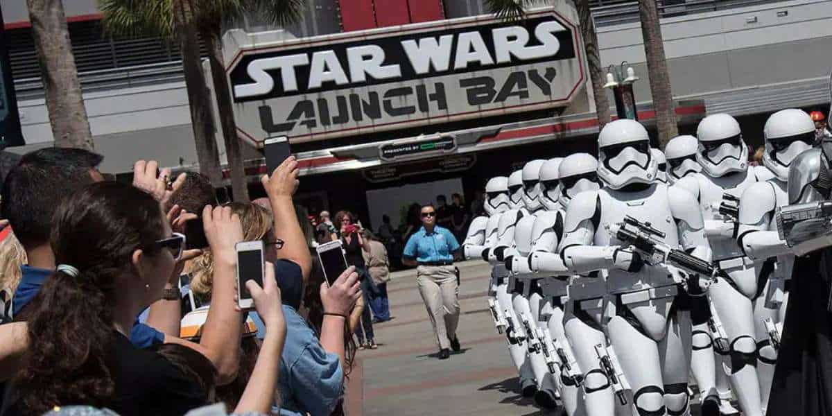 Star Wars Launch Bay