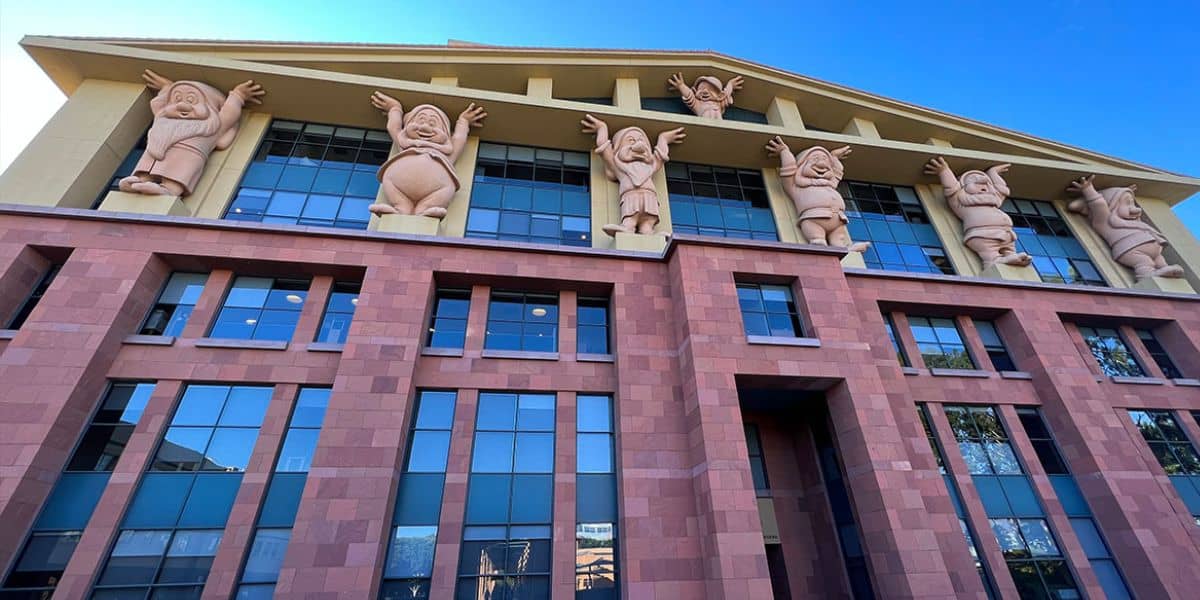 Walt Disney Studios Building