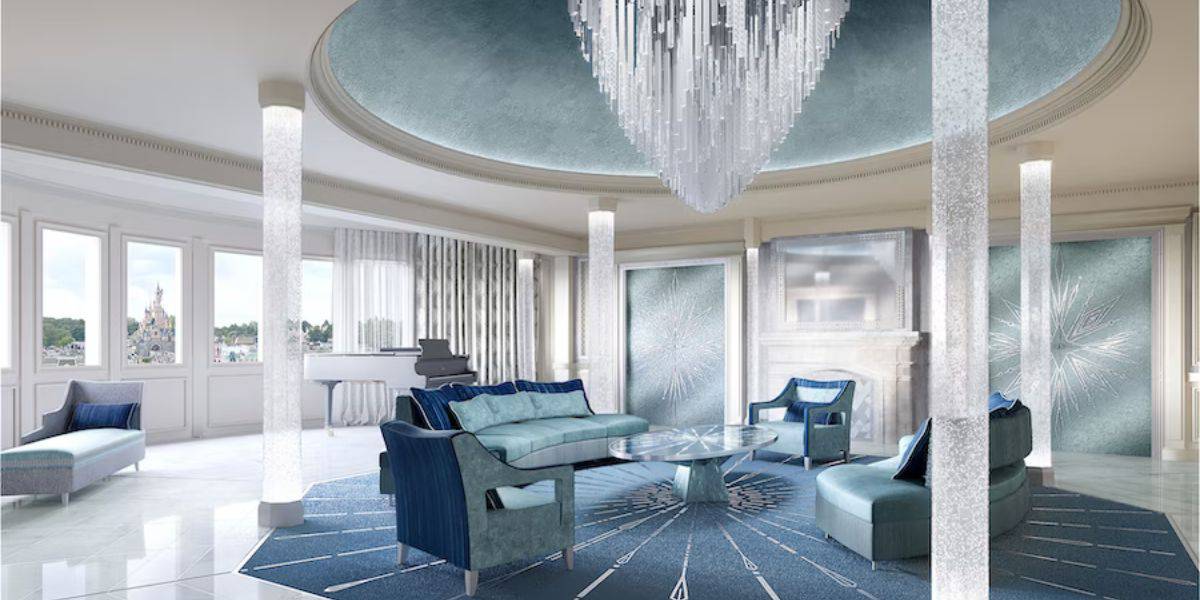 Disneyland hotel at Disneyland Paris