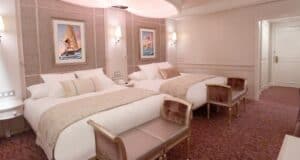Disneyland hotel at Disneyland Paris