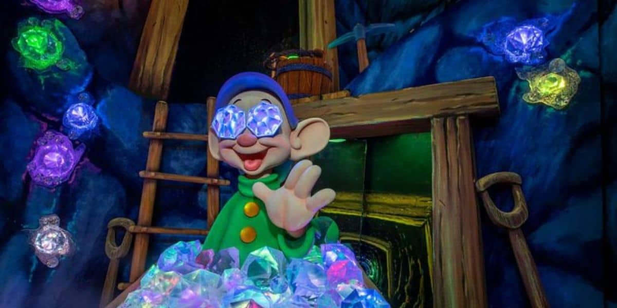 Seven dwarfs mine train