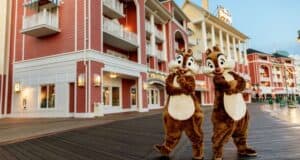 Chip n Dale at Disney BoardWalk
