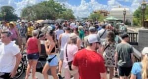 Crowds at EPCOT's International Food and Wine Festival