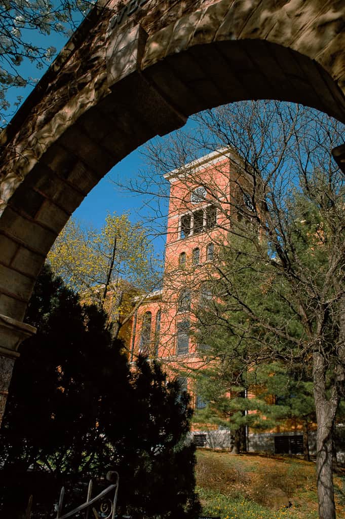 Governor Wolf Buiding seen through the Penny arch