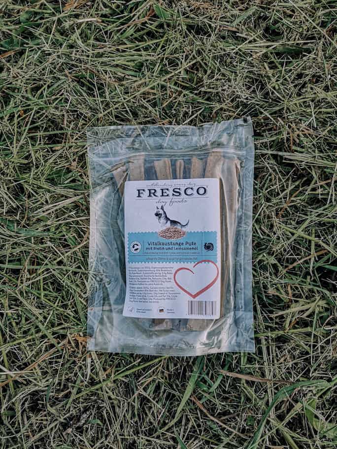 fresco-vitalkaustangen-im-test-blog-fazit-flummis-diary-hund-futter