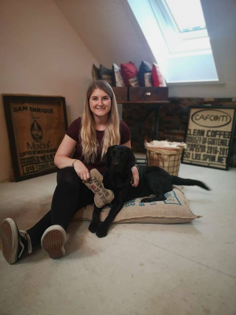 amigo-hundekissen-hundebett-nachhaltig-jute-schafwolle-erfahrung