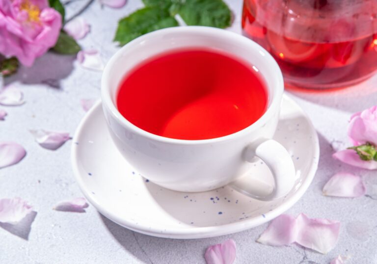 Rose bud tea benefits