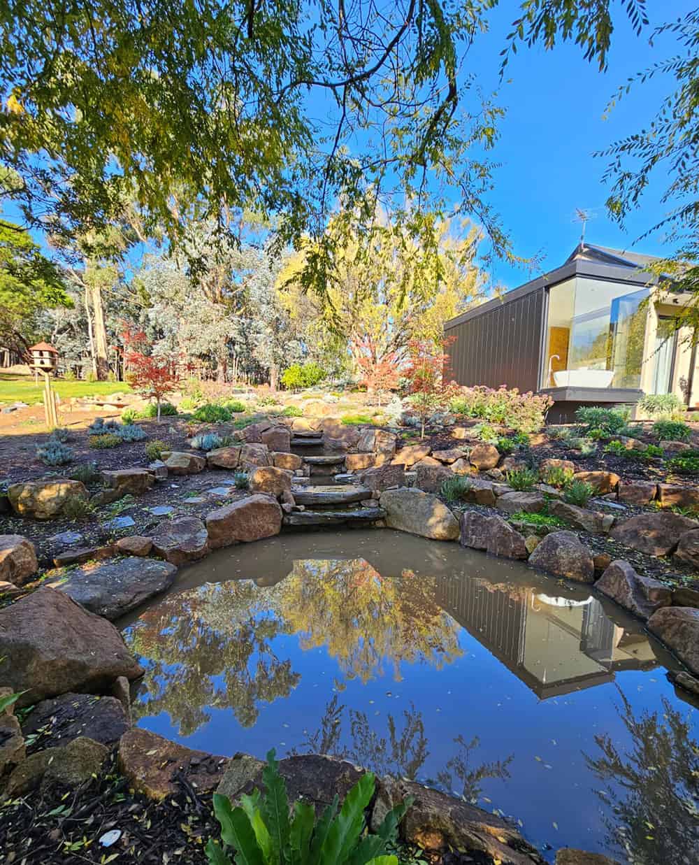 panorama-landscapes-landscaped-pond