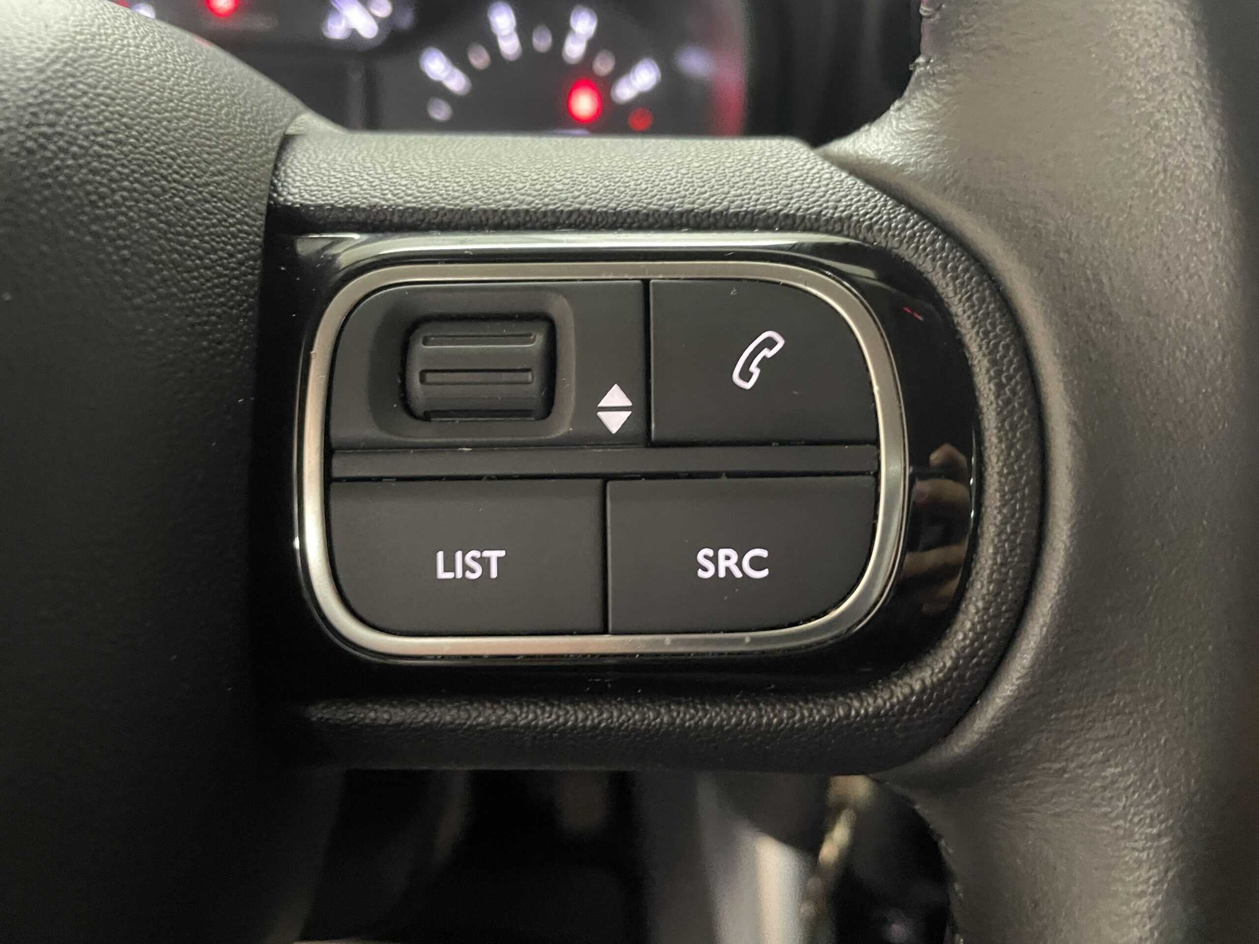 16 CITROEN C3 AIRCROSS DIESEL 2021 EURO 6 ACCESSORI