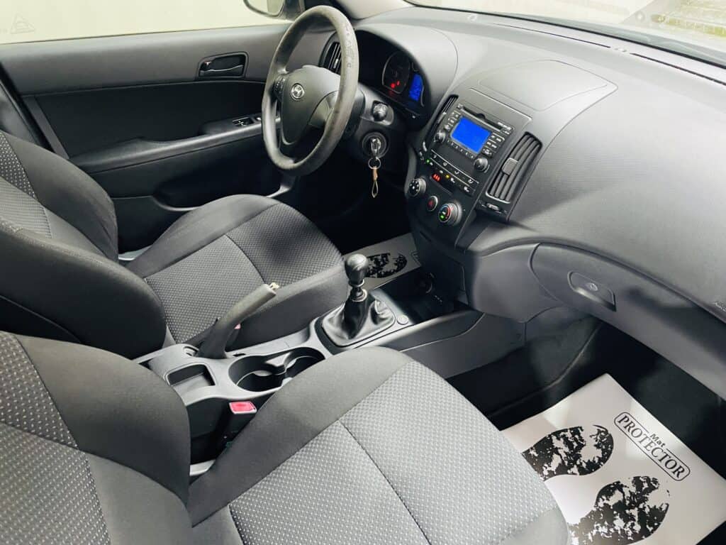 10 HYUNDAI i30 GPL 2009 NEOPATENTATI