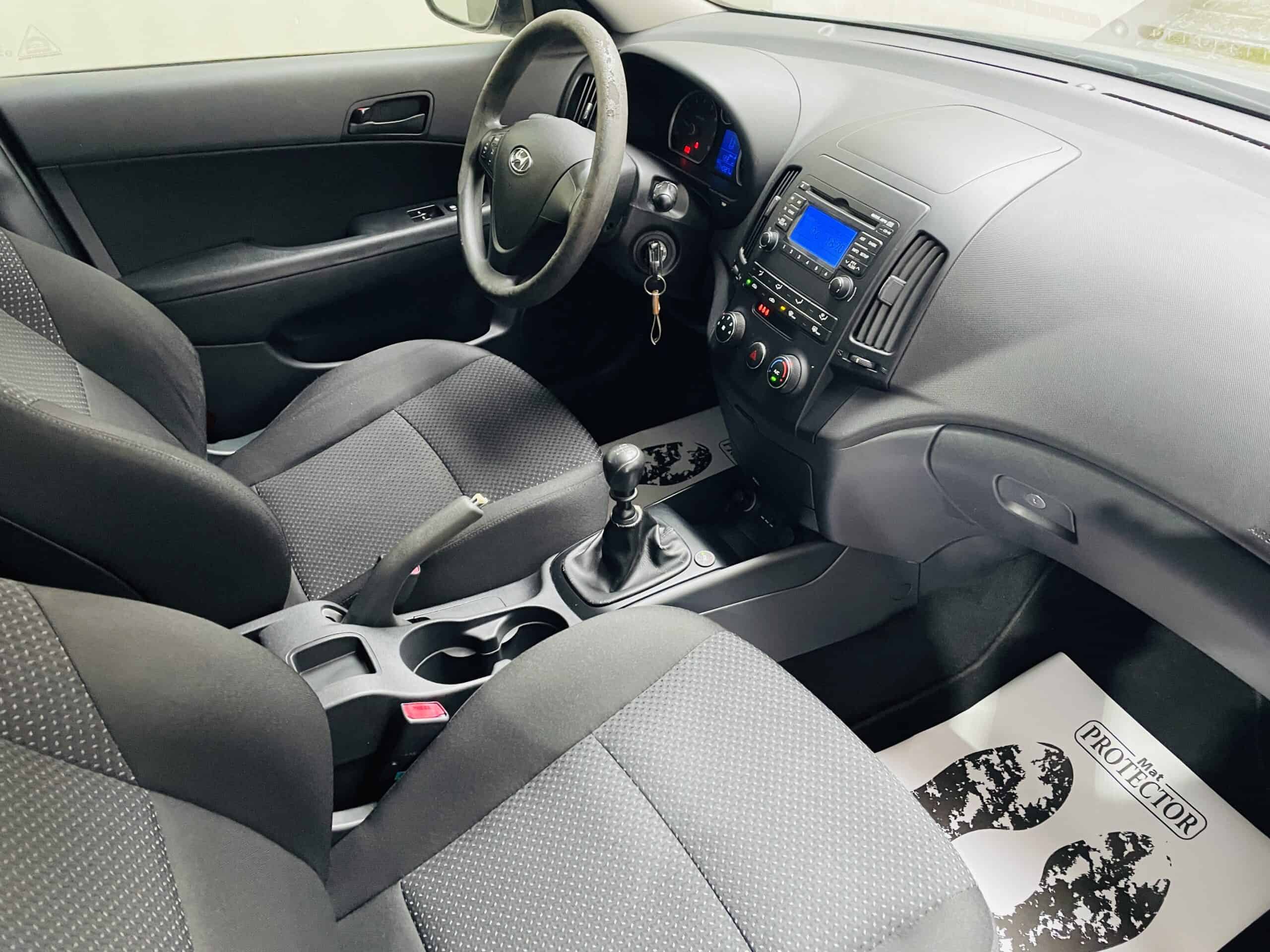 10 HYUNDAI i30 GPL 2009 NEOPATENTATI