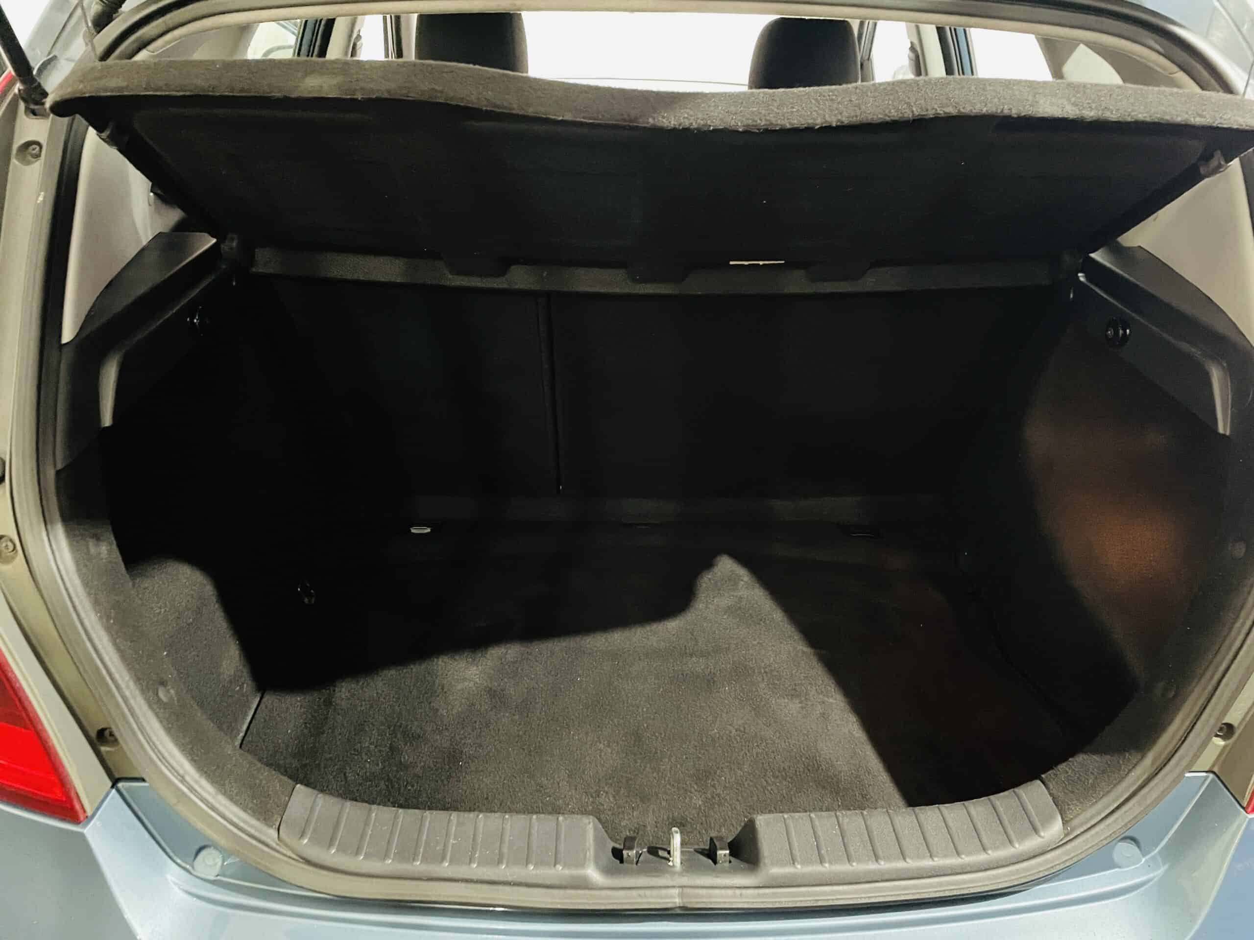 14 HYUNDAI i30 GPL 2009 NEOPATENTATI