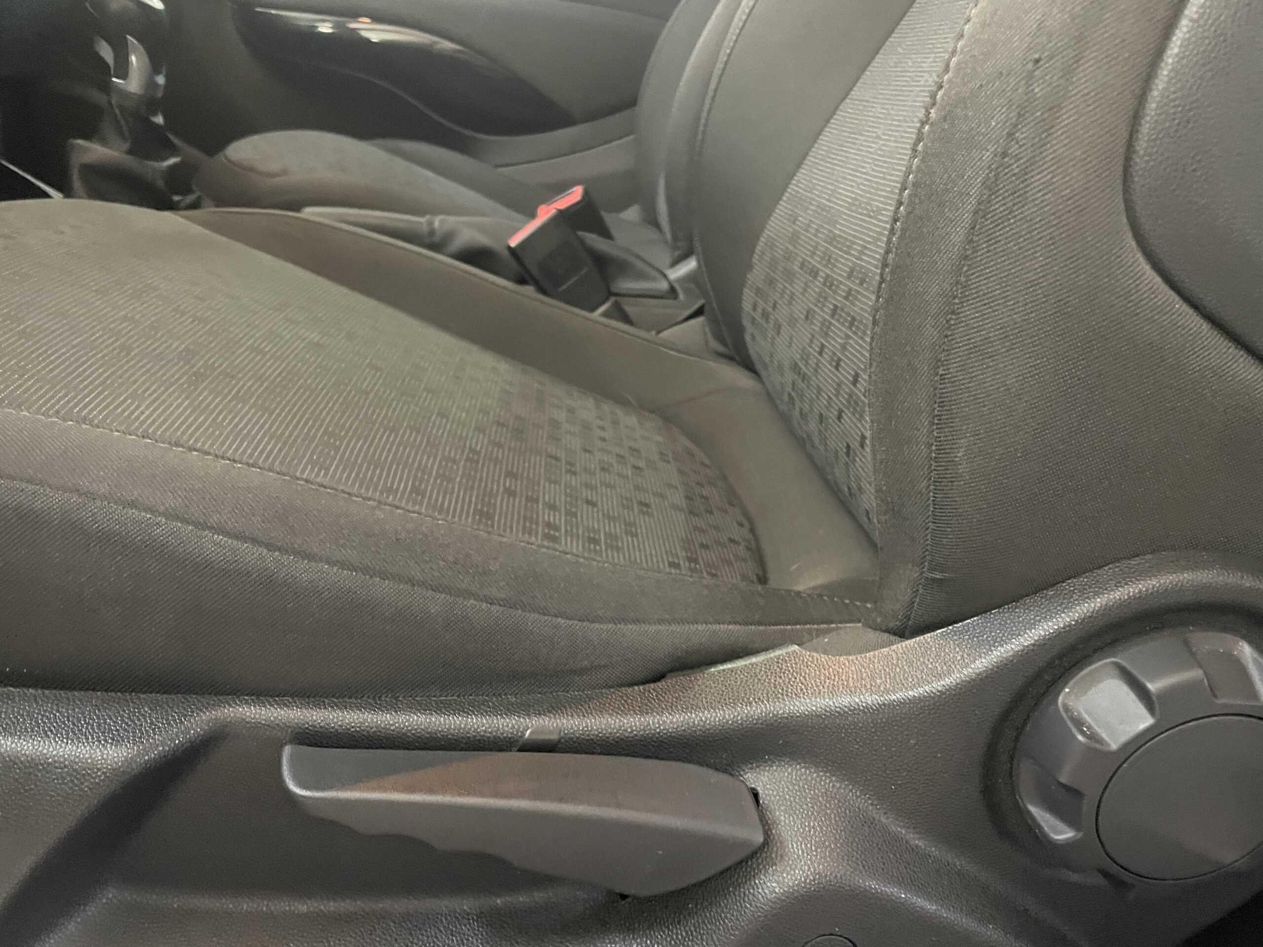 25 OPEL ADAM 2018 BENZINA NEOPATENTATI ACCESSORI