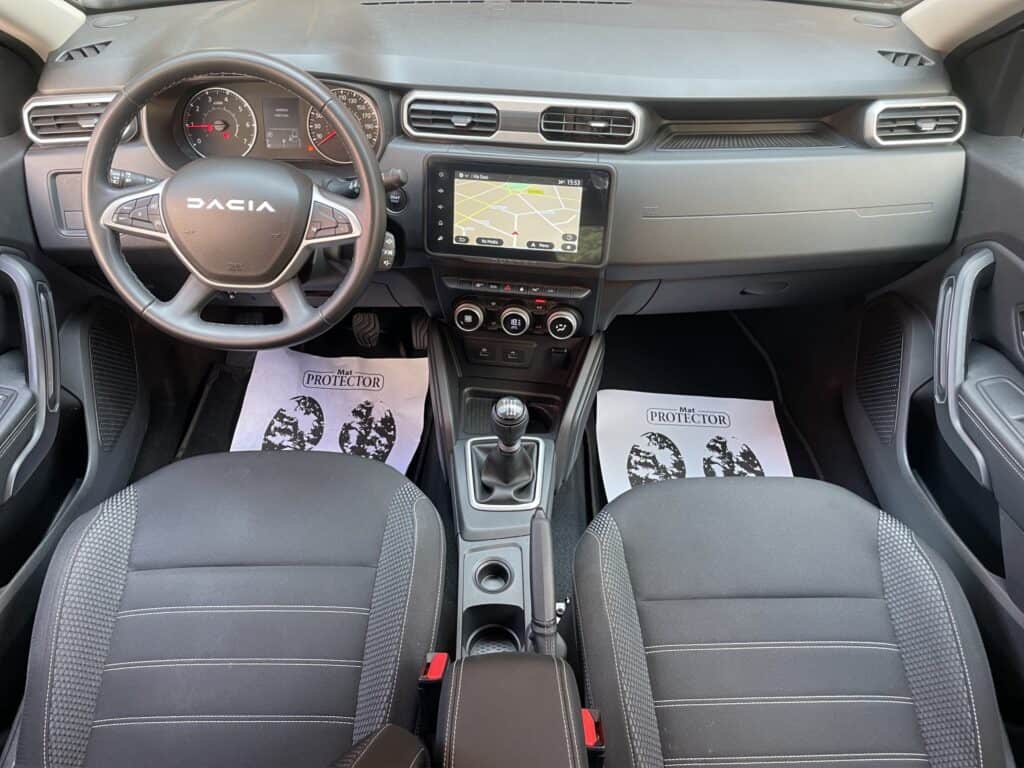 10 DACIA DUSTER 2023 BENZINA 13000KM UNICO PROPRIETARIO