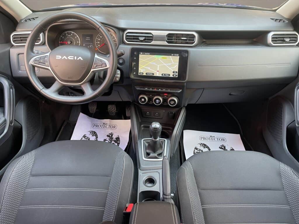 23 DACIA DUSTER 2023 BENZINA 13000KM UNICO PROPRIETARIO ACCESSORI