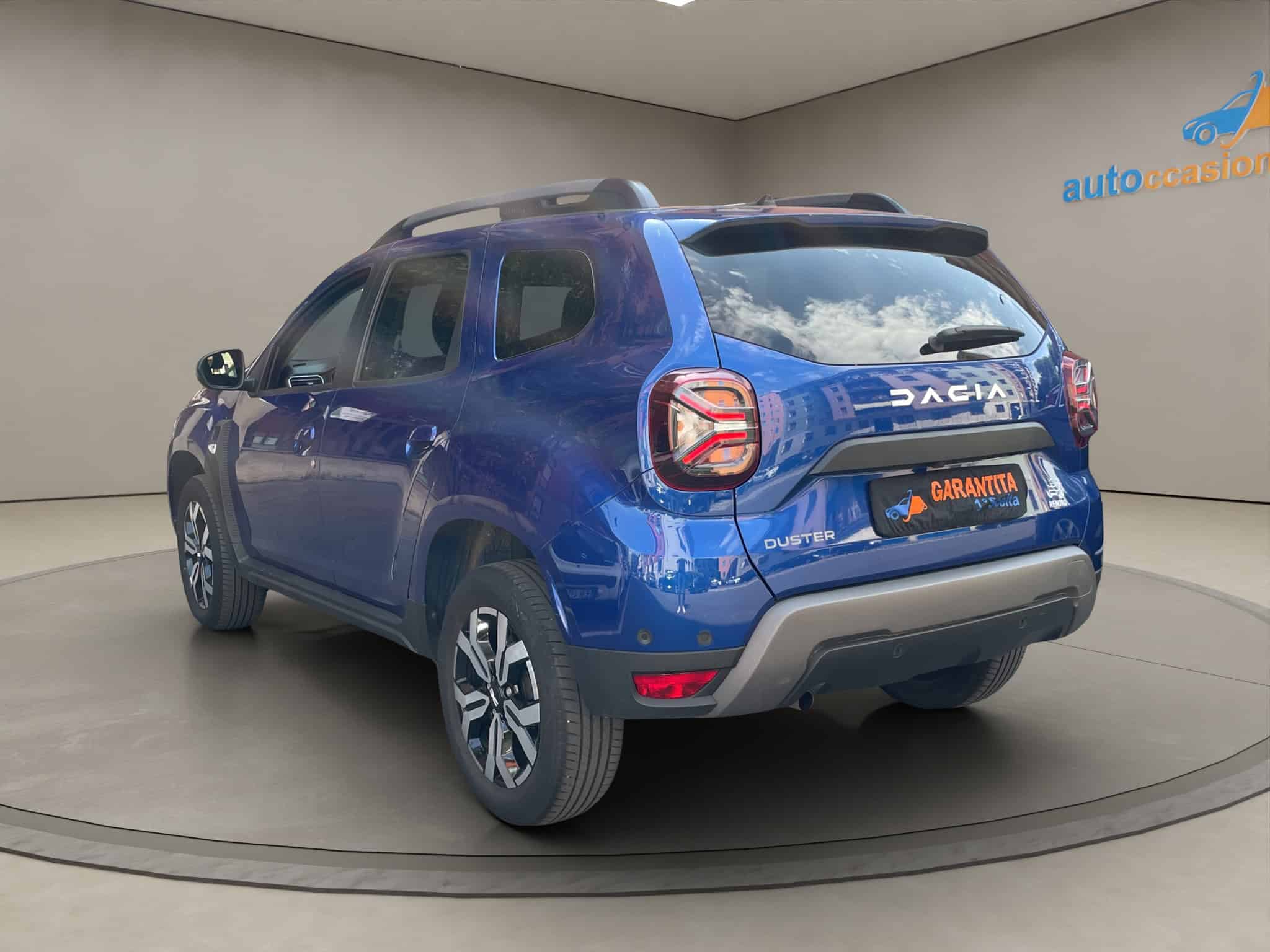 6 DACIA DUSTER 2023 BENZINA 13000KM UNICO PROPRIETARIO