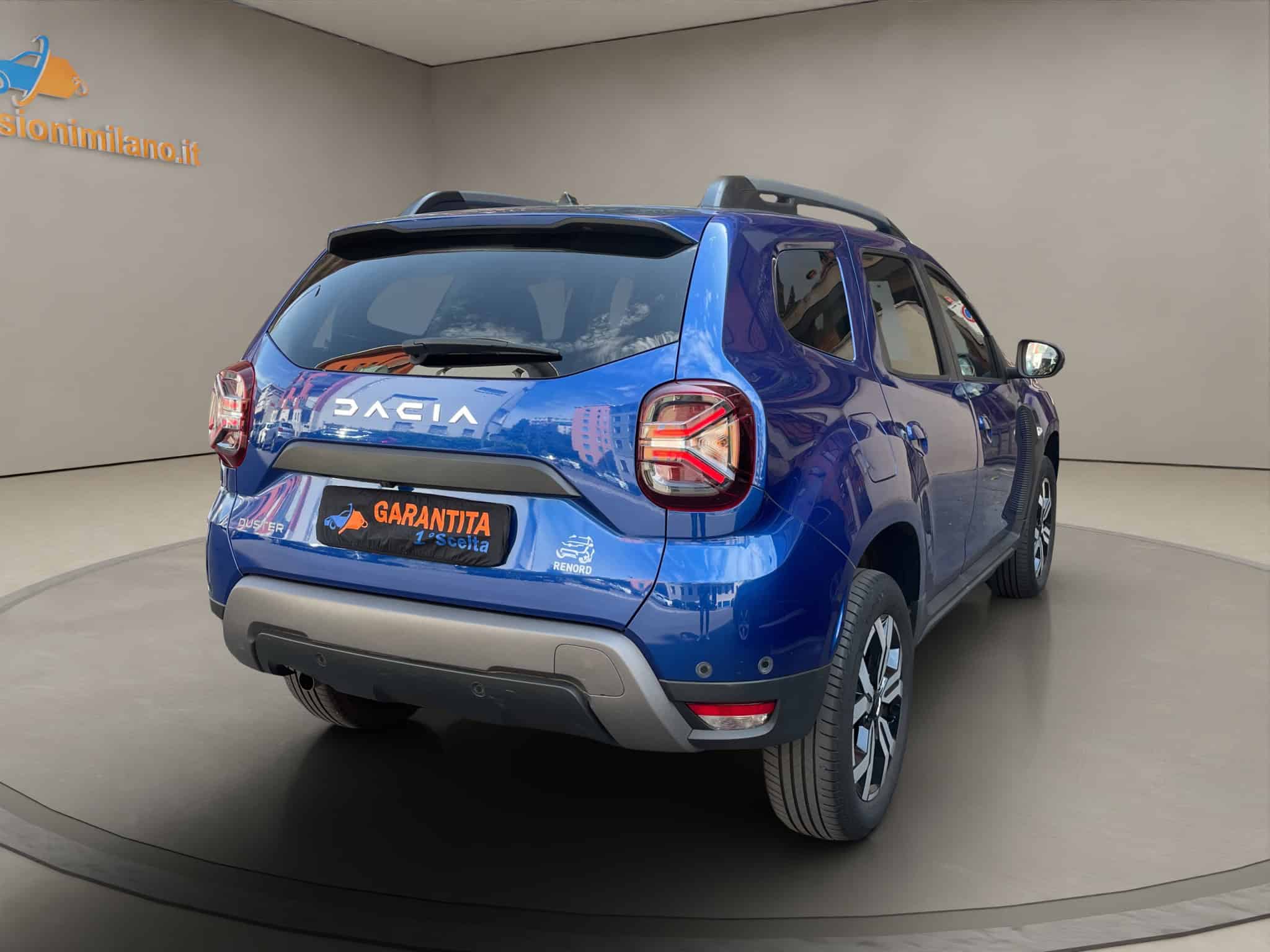7 DACIA DUSTER 2023 BENZINA 13000KM UNICO PROPRIETARIO