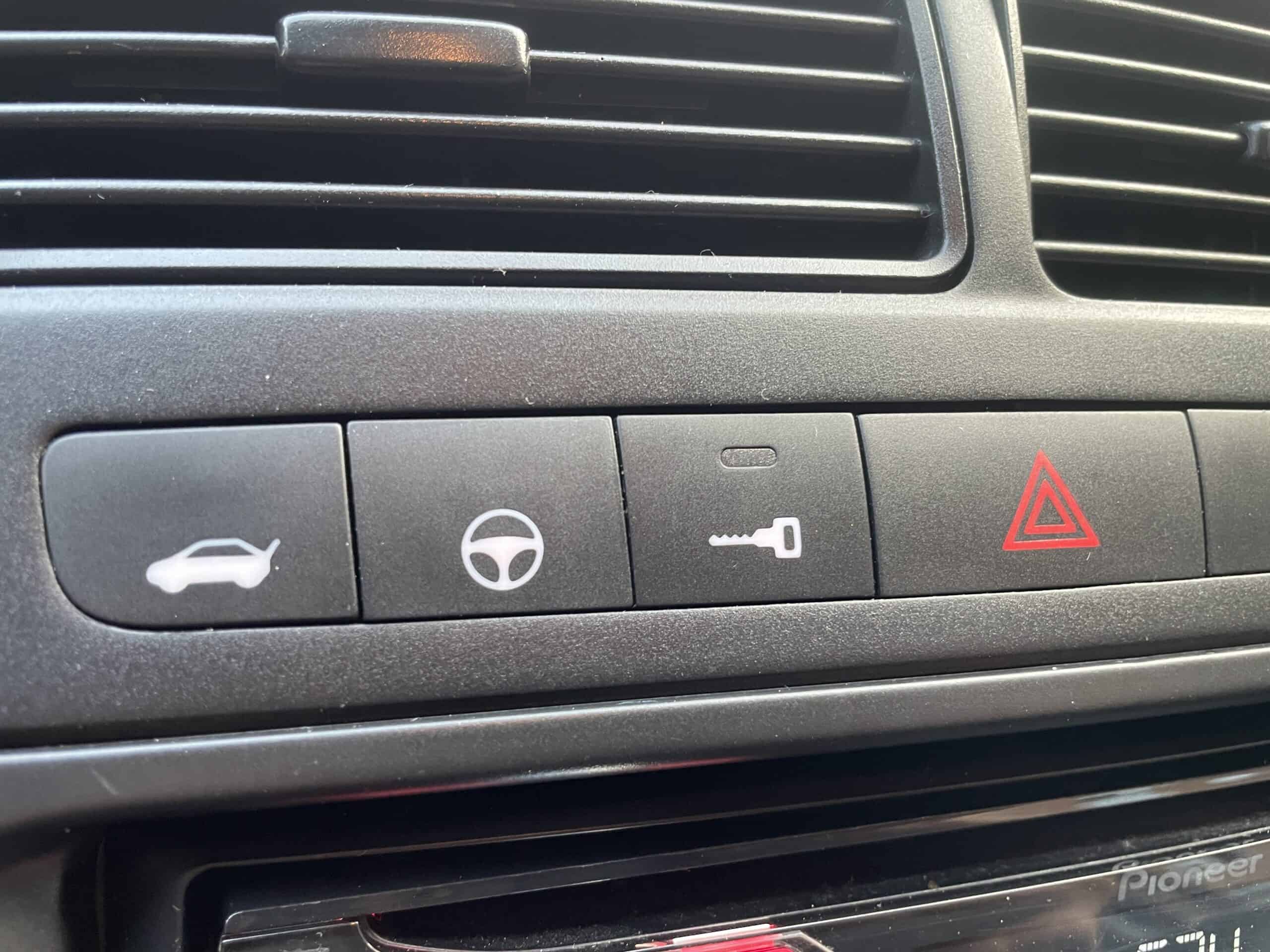 16 fiat punto 2013 benzina unico proprietario neopatentati accessori