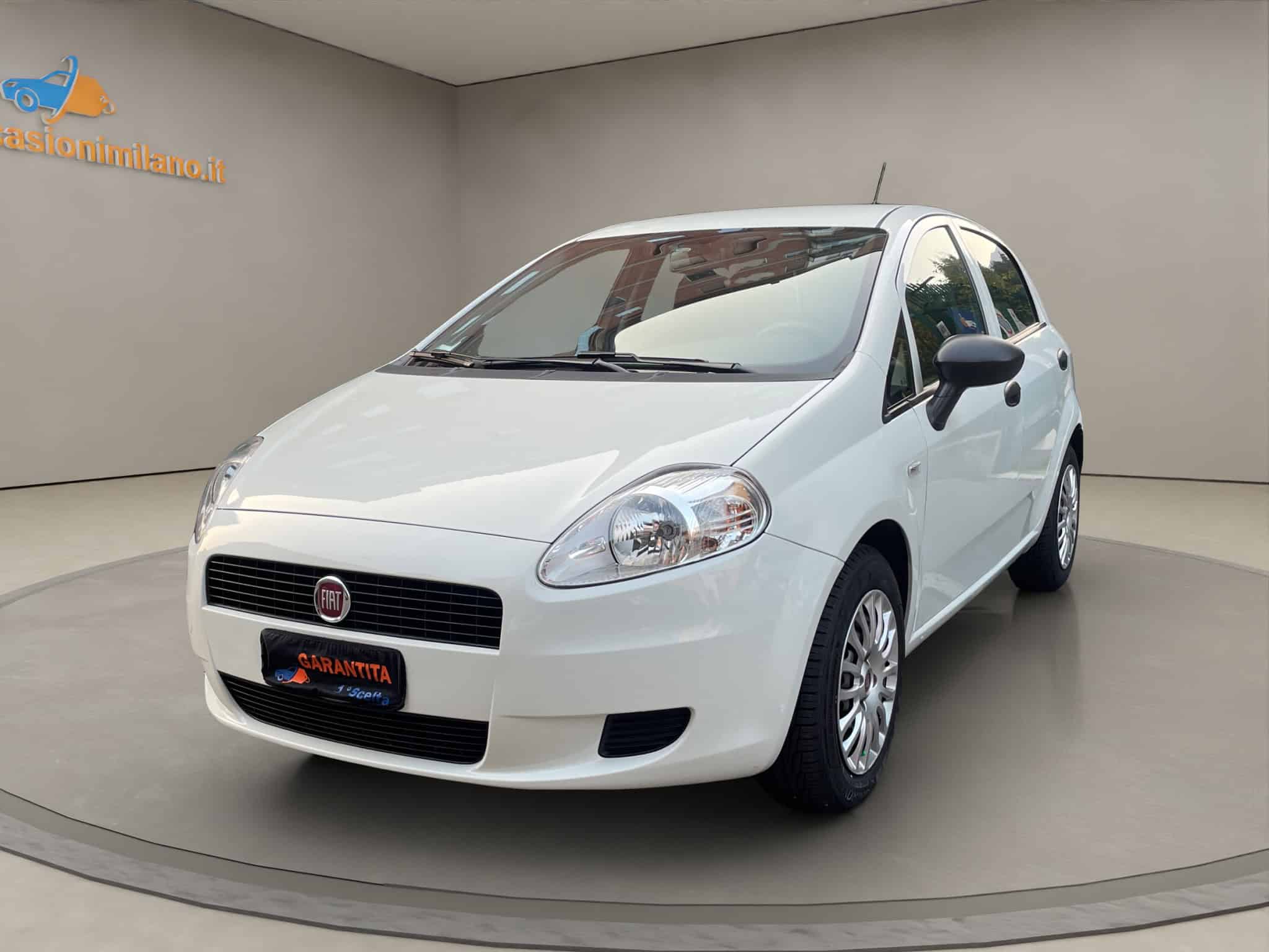 2 fiat punto 2013 benzina unico proprietario neopatentati