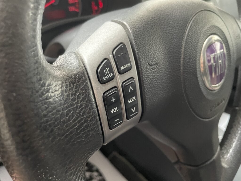 16 fiat sedici 2009 diesel 4x2 neopatentati accessori