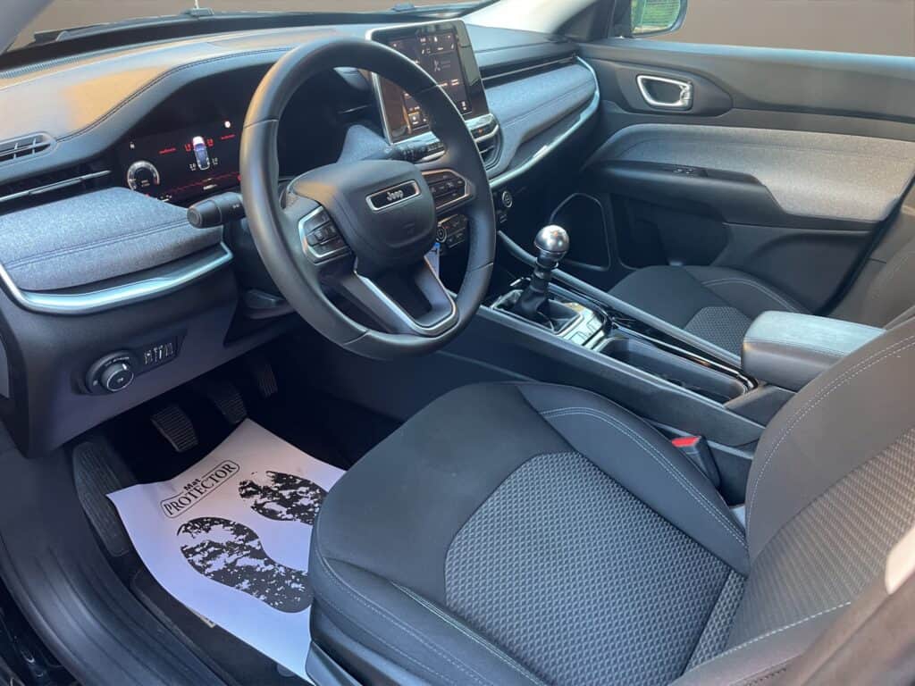 11 jeep compass 2022 benzina manuale