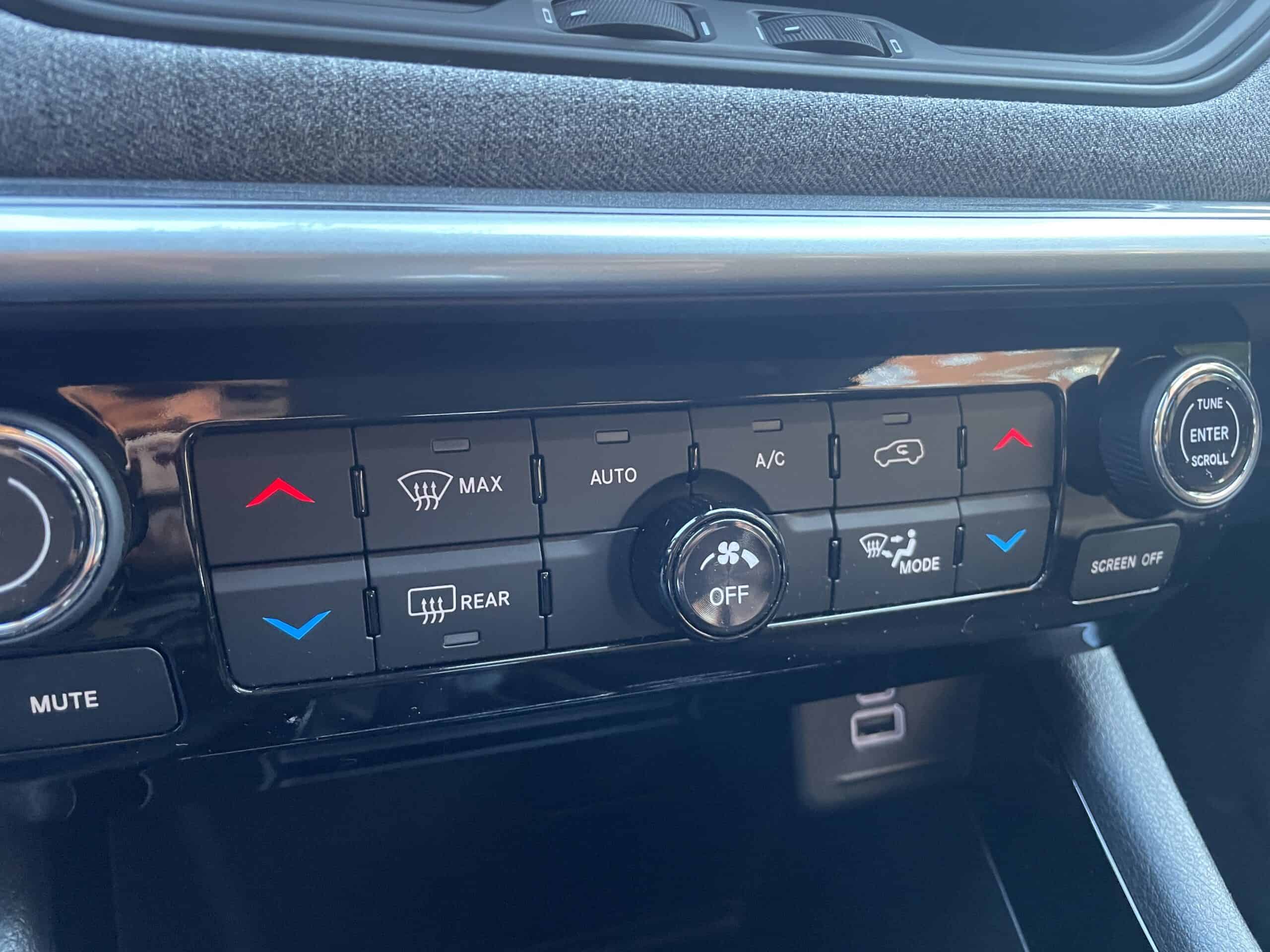 18 jeep compass 2022 benzina manuale accessori